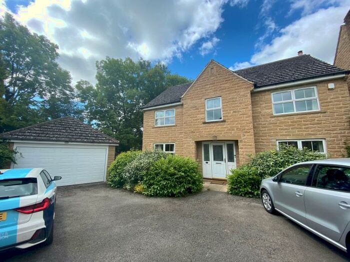 4 Bedroom Detached House To Rent In Heron Close, Harden, Bingley, BD16