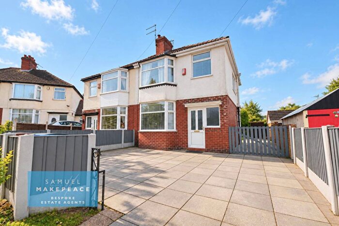 3 Bedroom Semi-Detached House To Rent In Gordon Avenue, Sneyd Green, Stoke-On-Trent, ST6
