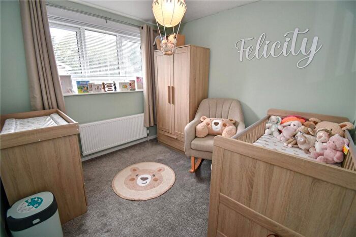 3 Bedroom Semi-Detached House For Sale In Whitelands Meadow, Greasby, Wirral, CH49