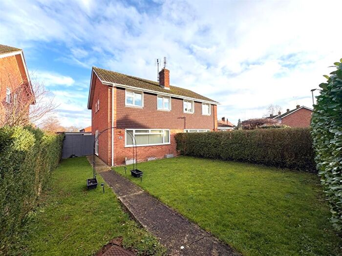 3 Bedroom Semi Detached House For Sale In Orchard Rise, Tibberton, GL19