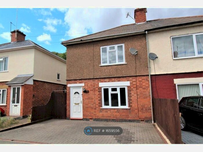 3 Bedroom Semi-Detached House To Rent In Bury Road, Leamington Spa, CV31