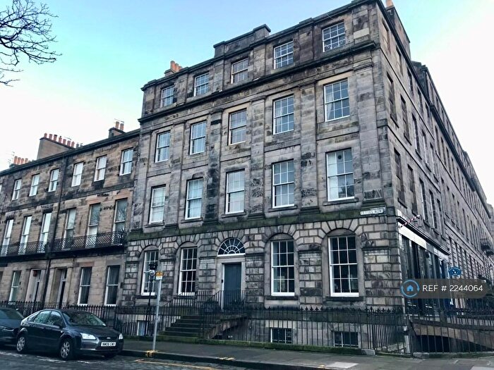 2 Bedroom Flat To Rent In Fettes Row, Edinburgh, EH3