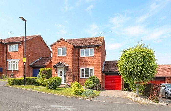 3 Bedroom Detached House For Sale In Kingswood Croft, Owlthorpe, S20