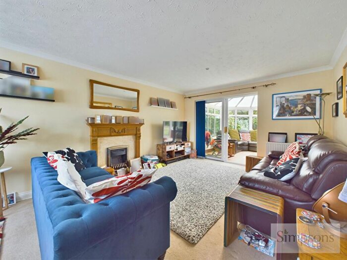5 Bedroom Detached House For Sale In Gooseacre, Radley, OX14