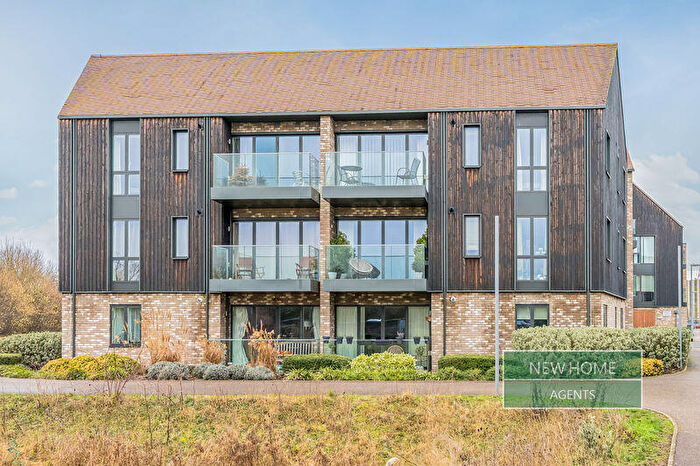 3 Bedroom Apartment For Sale In Knightly Avenue, Cambridge, CB2