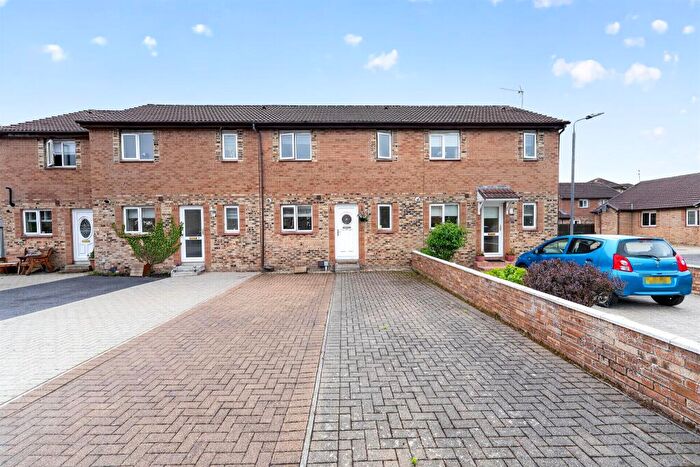 3 Bedroom Terraced House For Sale In Queens Court, Irvine, KA12