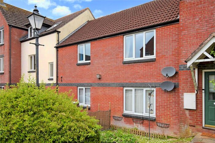 2 Bedroom Flat To Rent In Rochelle Court, Market Lavington, Devizes, Wiltshire, SN10