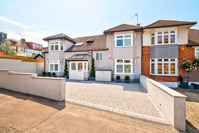 4 Bedroom Semi Detached House For Sale In Chadacre Avenue, Clayhall, IG5