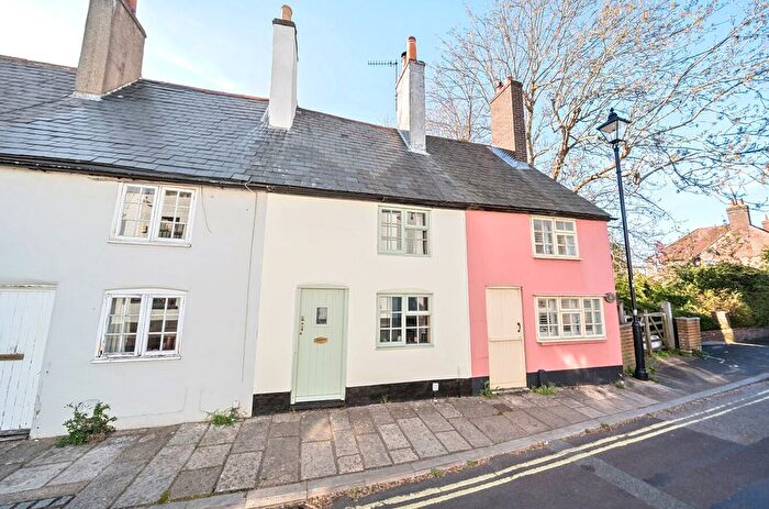 2 Bedroom Terraced House For Sale In North Wallington, Fareham, Hampshire, PO16