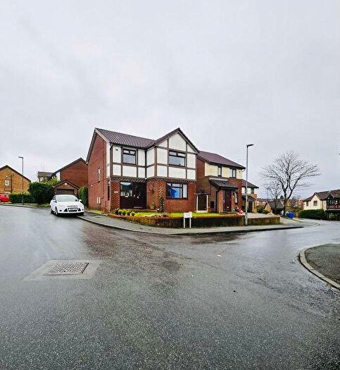 4 Bedroom Detached House For Sale In Catchdale Close, Manchester, Greater Manchester, M9