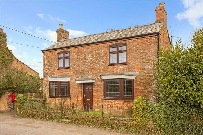 2 Bedroom Detached House For Sale In Arlingham, Gloucester, Gloucestershire, GL2