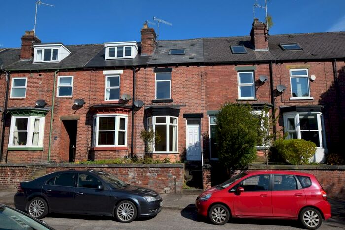 3 Bedroom House To Rent In Cruise Road, Nether Green, S11