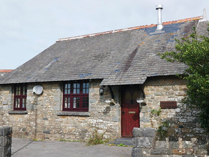3 Bedroom House To Rent In Dwrbach, Fishguard, SA65