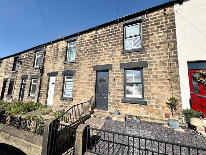 2 Bedroom Terraced House For Sale In Greenside, Mapplewell, Barnsley, S75