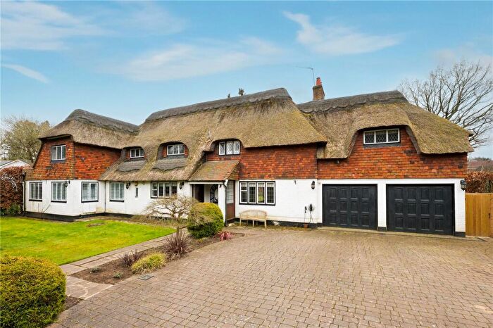 5 Bedroom Detached House To Rent In Claremont End, Esher, Surrey, KT10