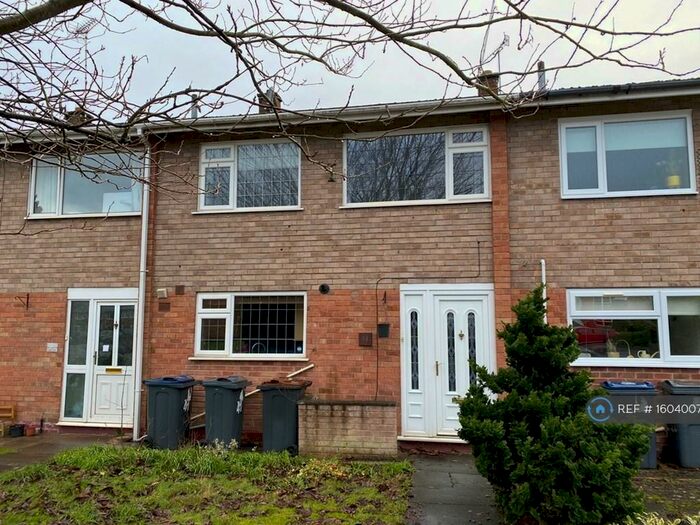 3 Bedroom Terraced House To Rent In Lomaine Drive, Birmingham, B30