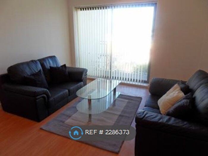 2 Bedroom Flat To Rent In The Lock Building, London, E15