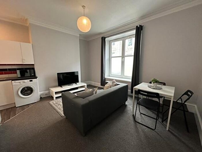 1 Bedroom Flat To Rent In Baker Street, Aberdeen, AB25