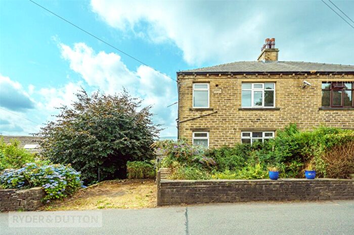 3 Bedroom Semi-Detached House For Sale In Longlands Road, Slaithwaite, Huddersfield, West Yorkshire, HD7