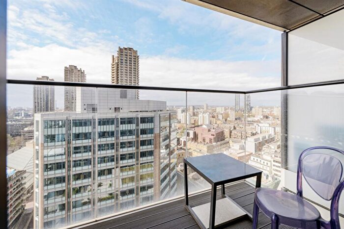 Apartment For Sale In The Heron, Moor Lane, EC2Y
