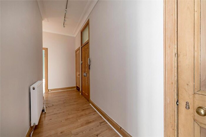 2 Bedroom Apartment To Rent In Easter Road, Edinburgh, Midlothian, EH6