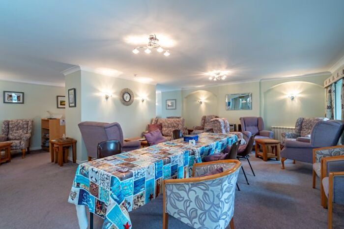 1 Bedroom Property For Sale In Henty Gardens, Chichester, PO19