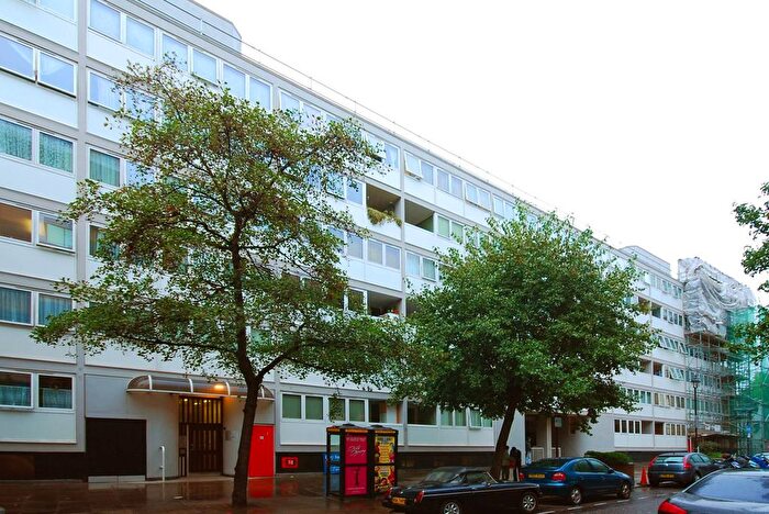 2 Bedroom Flat To Rent In Clipstone Street, Fitzrovia, London, W1W