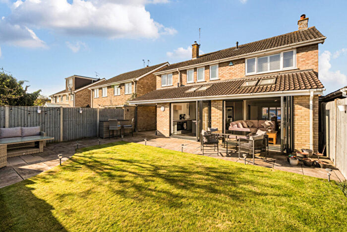 4 Bedroom Detached House For Sale In Volunteer Road, Theale, Reading, Berkshire, RG7