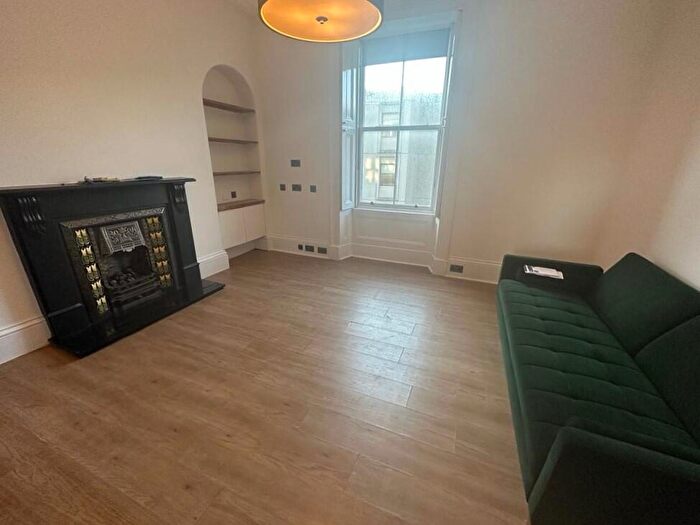 2 Bedroom Flat To Rent In Crimon Place, Aberdeen, AB10