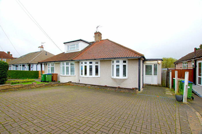 2 Bedroom Semi-Detached Bungalow For Sale In Blendon Road, Bexley, DA5