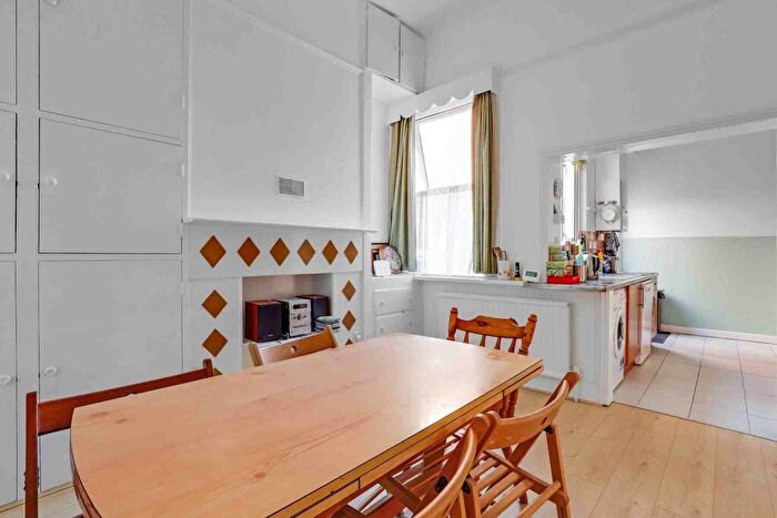 1 Bedroom House To Rent In Alexandra Road, London, SE26