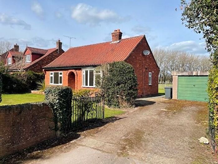 2 Bedroom Detached Bungalow To Rent In Fostergate, Cawood, Selby, YO8