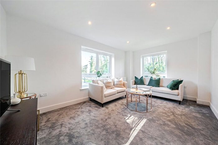 4 Bedroom Detached House For Sale In Blossom Lane, Hazlemere, High Wycombe, HP15