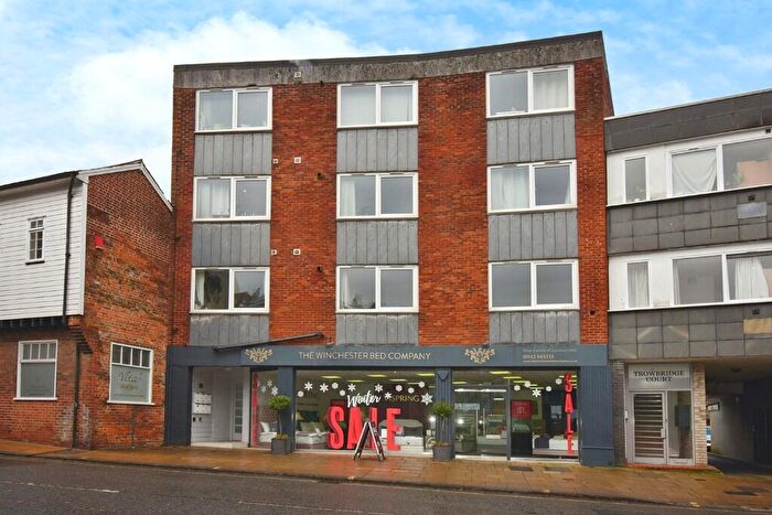 2 Bedroom Apartment For Sale In Saxon House, St. Georges Street, Winchester, Hampshire, SO23