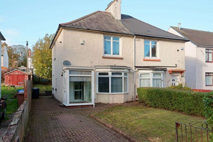 2 Bedroom Semi Detached House For Sale In Mosspark Drive, Bellahouston, G52