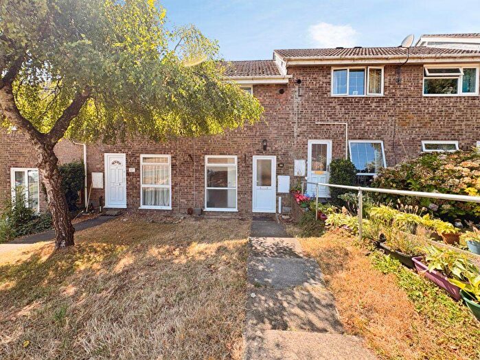 2 Bedroom House To Rent In Cae Ffynnon, Brackla, CF31