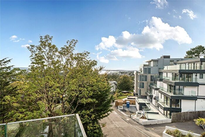 1 Bedroom Flat For Sale In Highmoor Road, Poole, Dorset, BH14