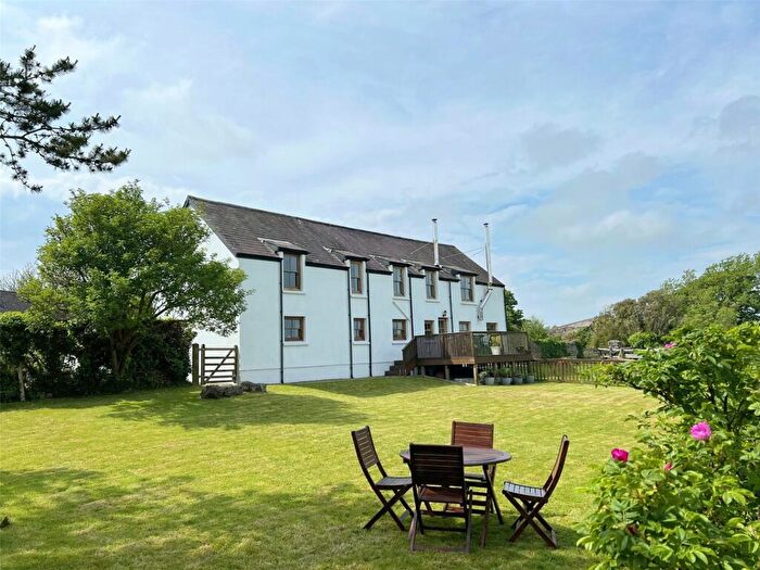 3 Bedroom Flat For Sale In Portfield Gate, Haverfordwest, Pembrokeshire, SA62
