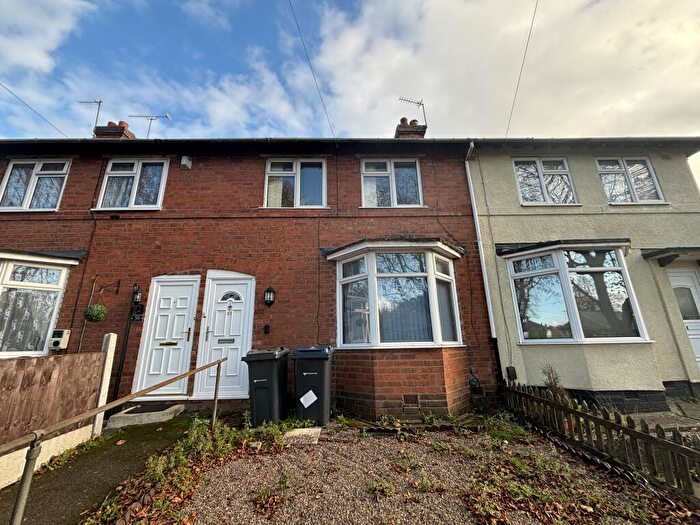 3 Bedroom House To Rent In Barnsdale Crescent, Birmingham, B31