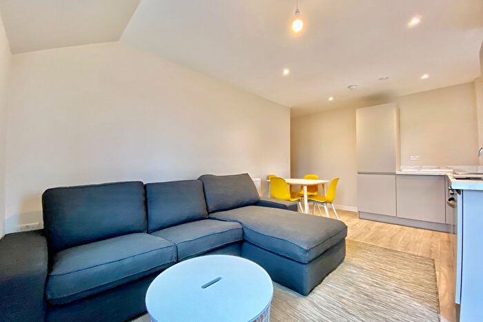 2 Bedroom Flat To Rent In Green Quarter, Cross Green Lane, Leeds, LS9