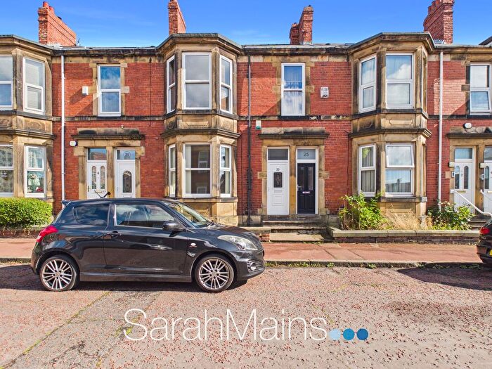 2 Bedroom Flat For Sale In Patterdale Terrace, Gateshead, NE8