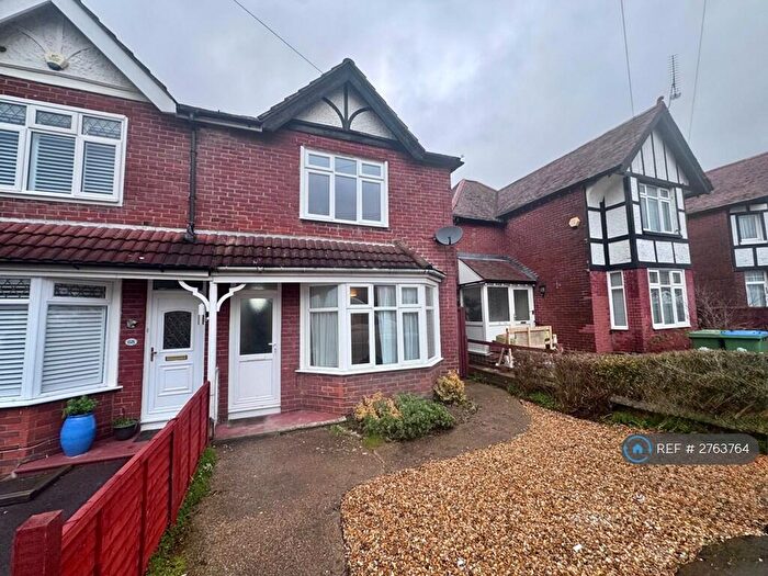 3 Bedroom Semi Detached House To Rent In Newton Road, Southampton, SO18
