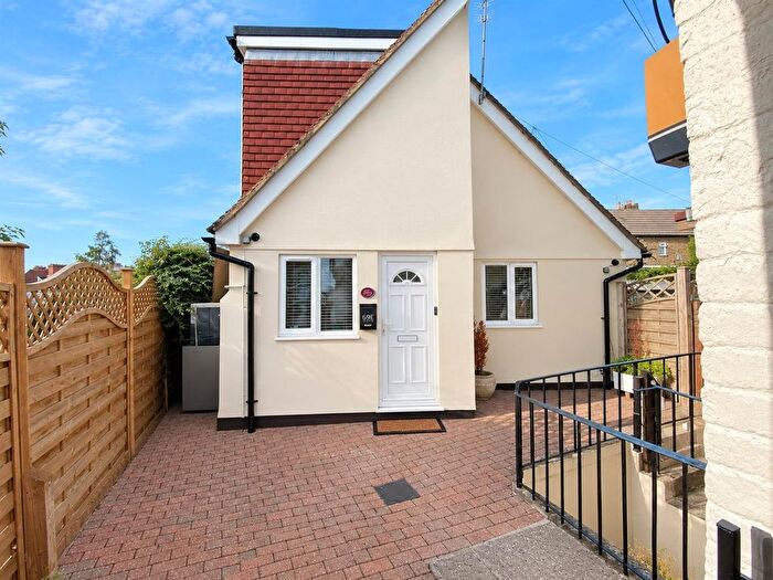 1 Bedroom Detached Bungalow To Rent In Lower Boxley Road, Maidstone, ME14