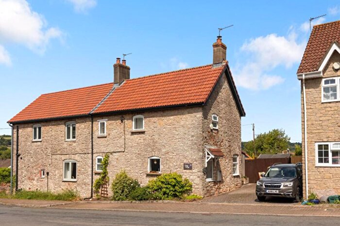 2 Bedroom Semi-Detached House For Sale In Regil Lane, Winford, BS40