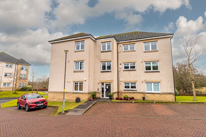 2 Bedroom Flat To Rent In Mavis Bank, Bathgate, West Lothian, EH48