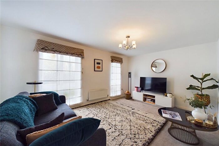 4 Bedroom End Of Terrace House To Rent In Gorse Crescent, Loves Farm, St Neots, Cambridgeshire, PE19