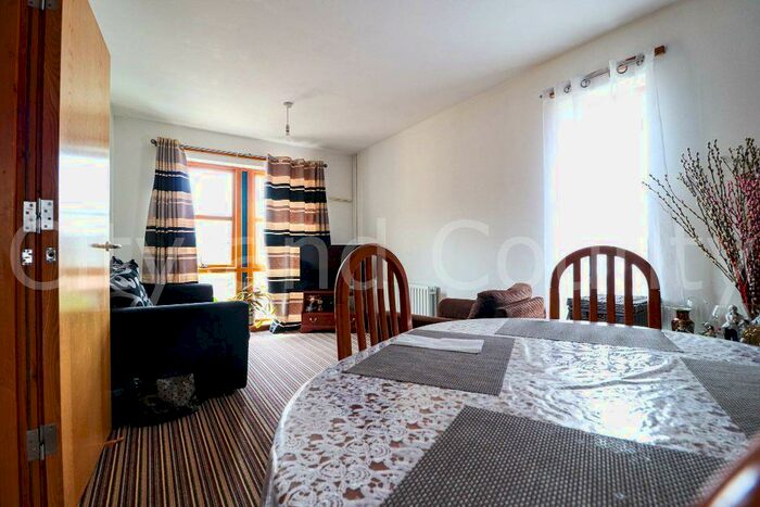 2 Bedroom Flat To Rent In Raedwald Court, Peterborough, PE1