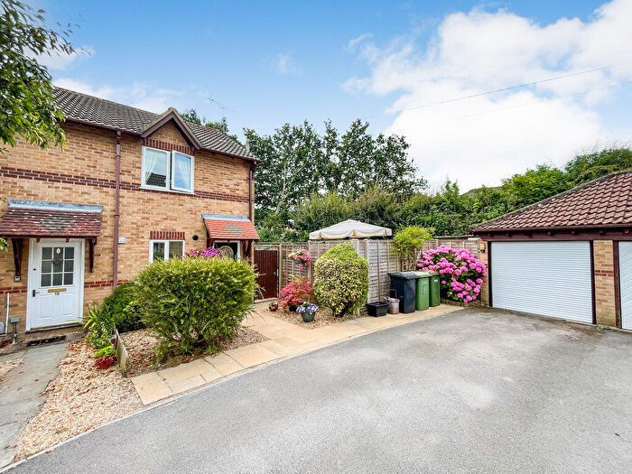 2 Bedroom Semi-Detached House For Sale In Aintree Close, Horton Heath, SO50