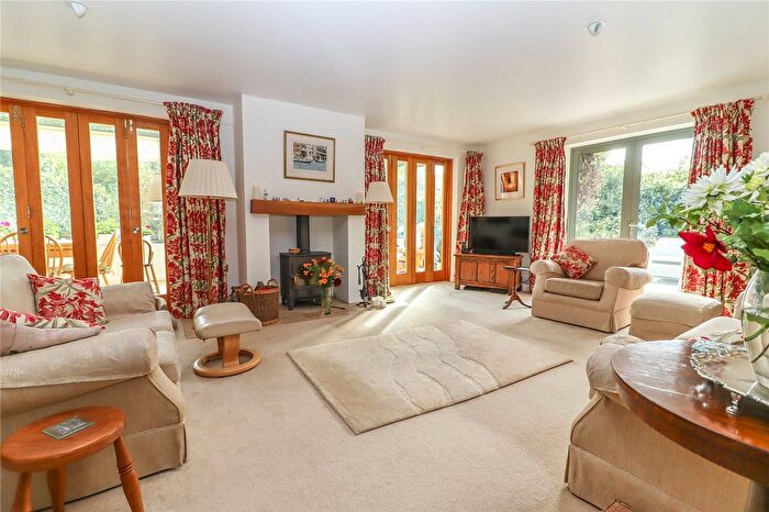 4 Bedroom Detached House For Sale In Standing Hill, West Tytherley, Salisbury, Hampshire, SP5