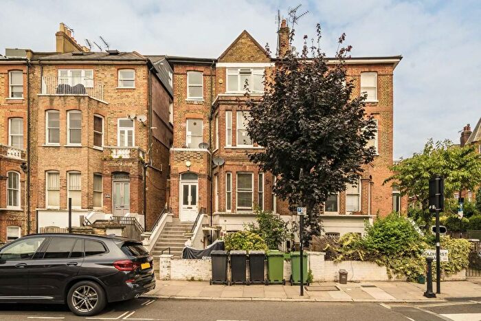 2 Bedroom Flat To Rent In Goldhurst Terrace, South Hampstead, NW6